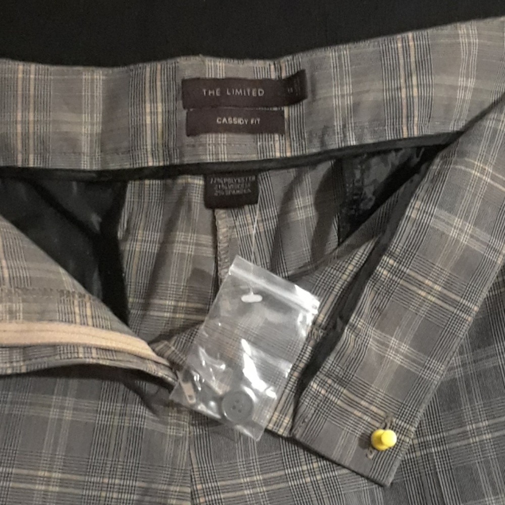 Pants - Picture 3 of 4